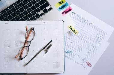 الاستشارات المالية وتمويل المشاريع